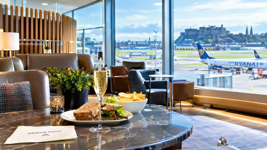 Best Edinburgh Airport Lounge Comparison and Reviews